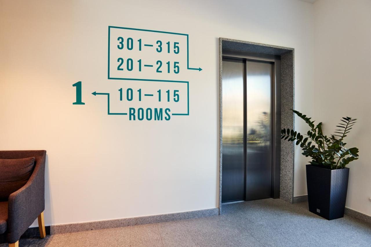 Hotel Stacija Kastela Dış mekan fotoğraf