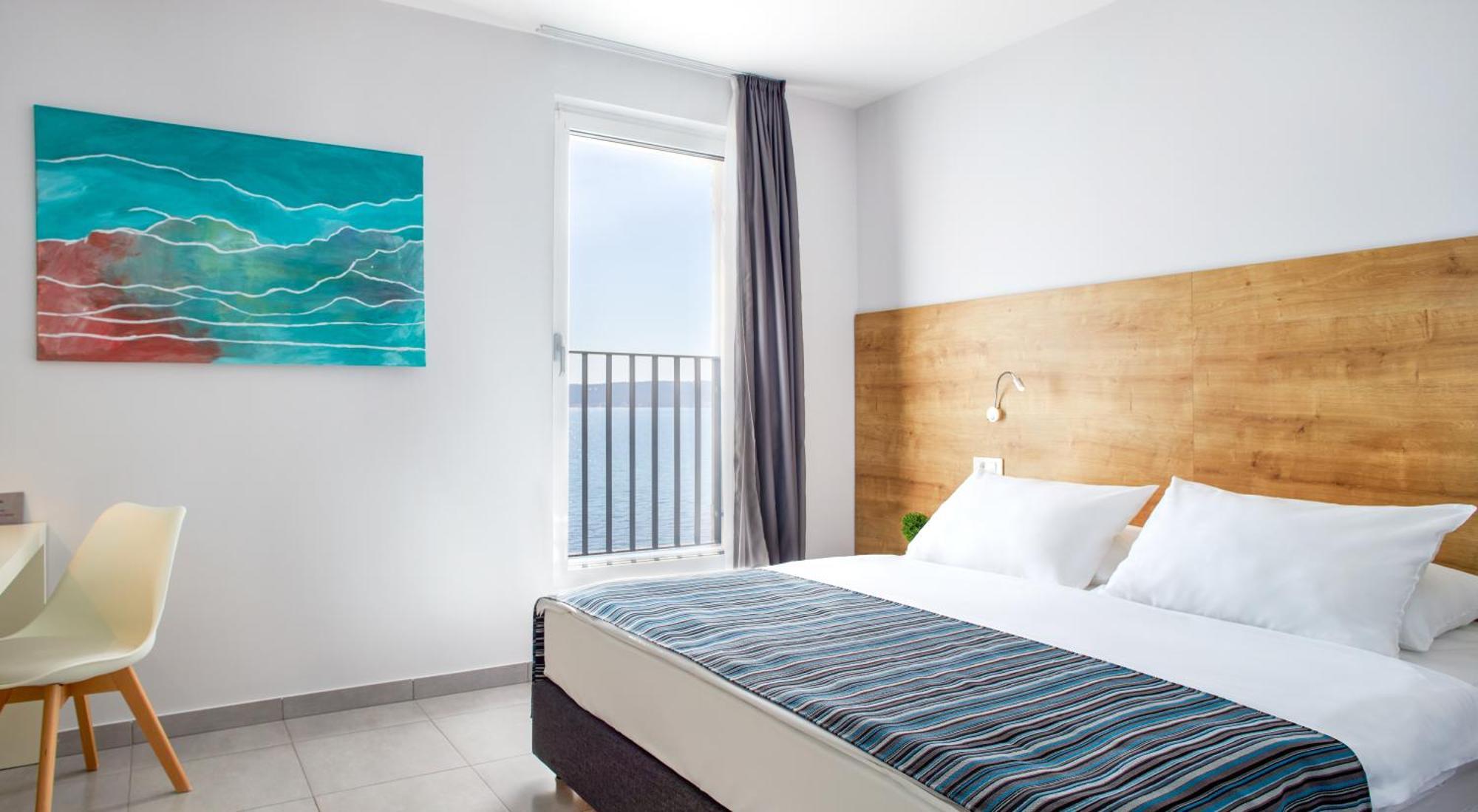 Hotel Stacija Kastela Dış mekan fotoğraf