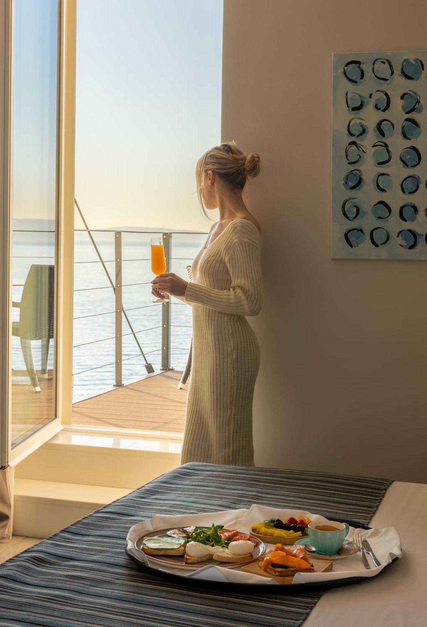 Hotel Stacija Kastela Dış mekan fotoğraf