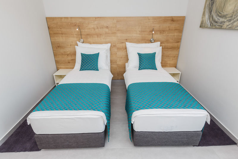 Hotel Stacija Kastela Dış mekan fotoğraf